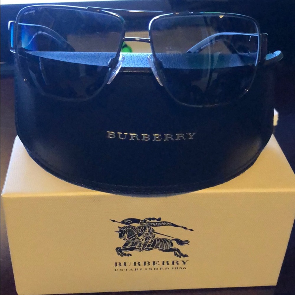 Burberry sunglasses